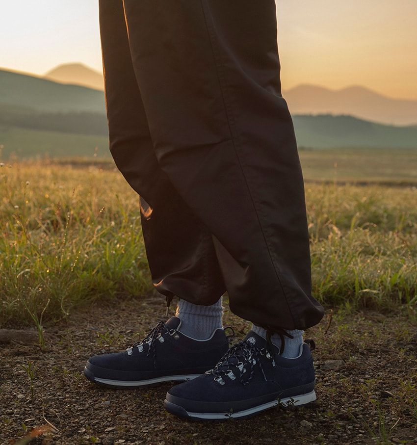 ティンバーランド「ユーロハイカー」にローカット＆ネイビー別注。ビューティ＆ユースの粋な計らい - 11枚目の画像