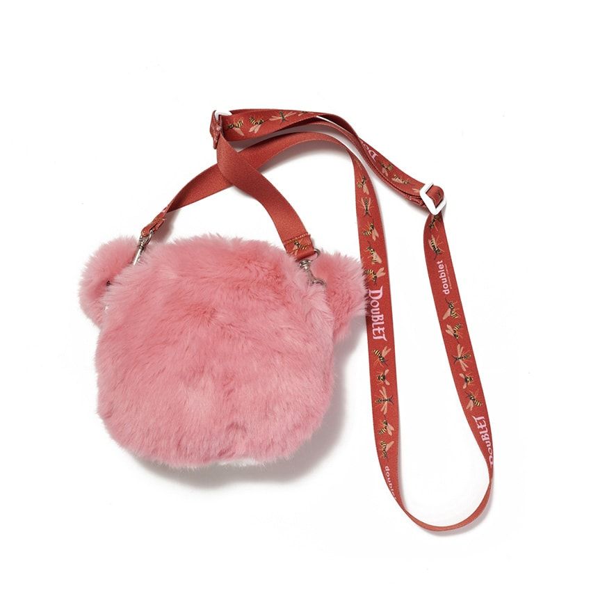 「ダブレット」がショーで話題になった着ぐるみをスマホサイズのバッグにして限定販売 - 28枚目の画像