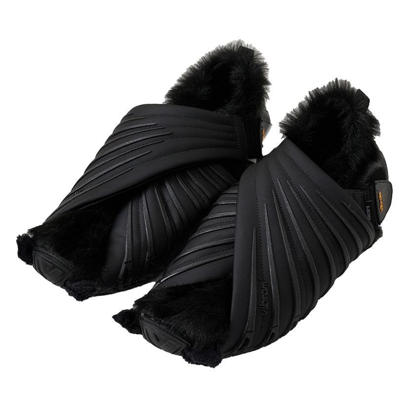 「ダブレット」がショーで話題になった着ぐるみをスマホサイズのバッグにして限定販売 - 34枚目の画像