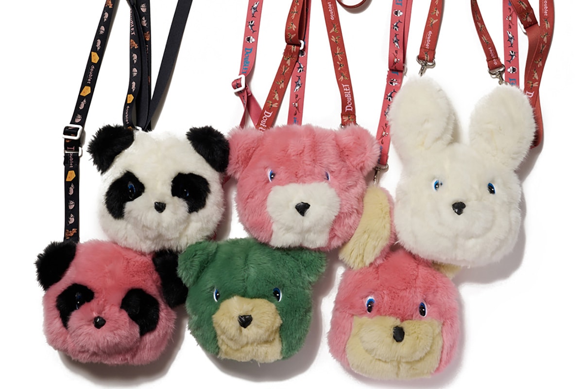 ダブレット」がショーで話題になった着ぐるみをスマホサイズのバッグ