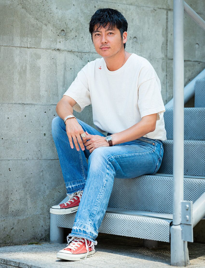 リーバイス 501&チャンピオンのTシャツ……ファッション業界人の「二大定番古着」着こなし術 - 9枚目の画像