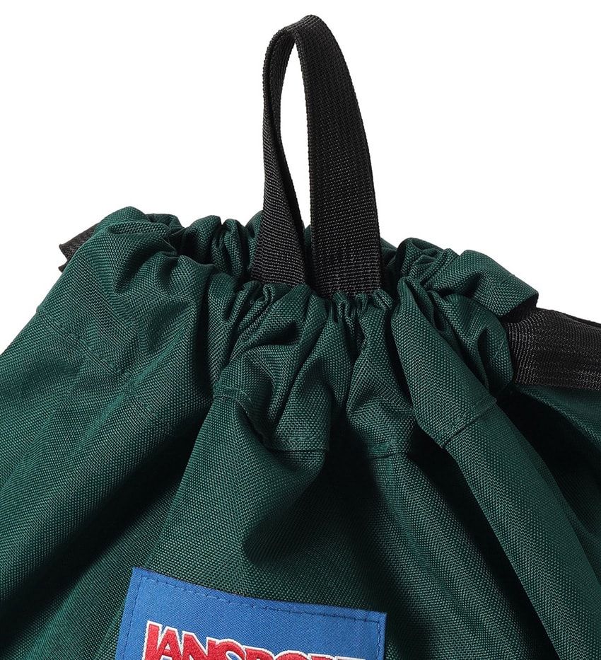 「ビームス」コラボであの名作バッグがナップサック仕様に。タグには旧ロゴカラーを採用！ - 8枚目の画像