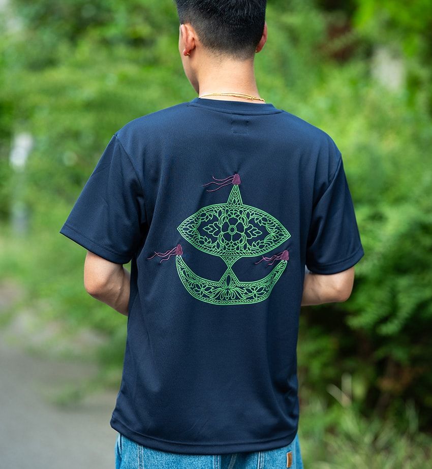 Tシャツ&デニムコーデを“ちょいフェス”仕様に！ ビームス名物バイヤーの現場スタイル - 3枚目の画像