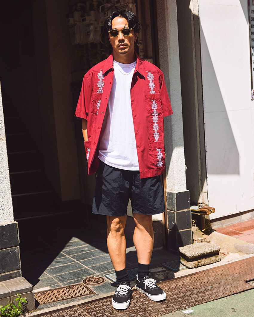 デザイナー鈴木真悟流“古着MIXコーデ”の極意。サラリと大人っぽく見せるコツは…… - 4枚目の画像