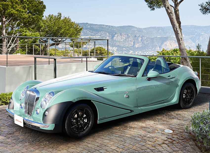 カローラが英国サルーンに！ 市販車がベースとは思えない自動車