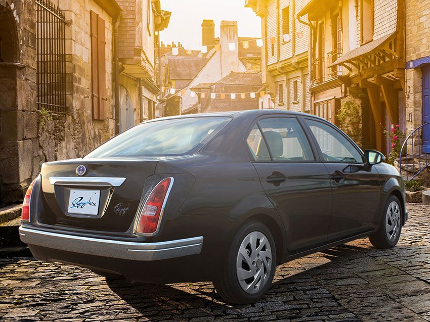 カローラが英国サルーンに！ 市販車がベースとは思えない自動車メーカー「ミツオカ」の現行4車種 - 24枚目の画像