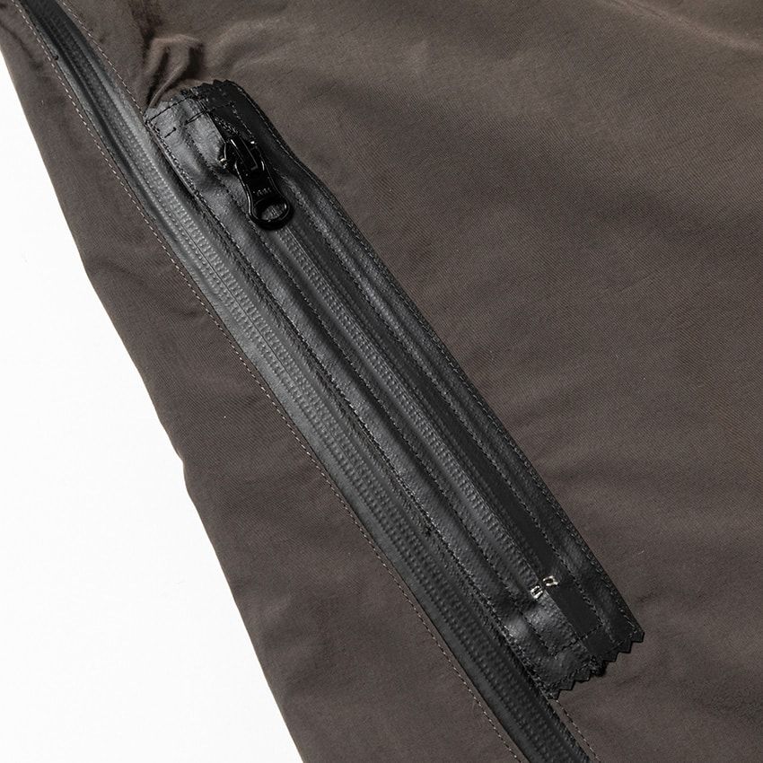 「グラミチ×ミーンズワイル」を後悔する前に！ 着たい時季にすでにない可能性大の高機能セットアップ - 10枚目の画像