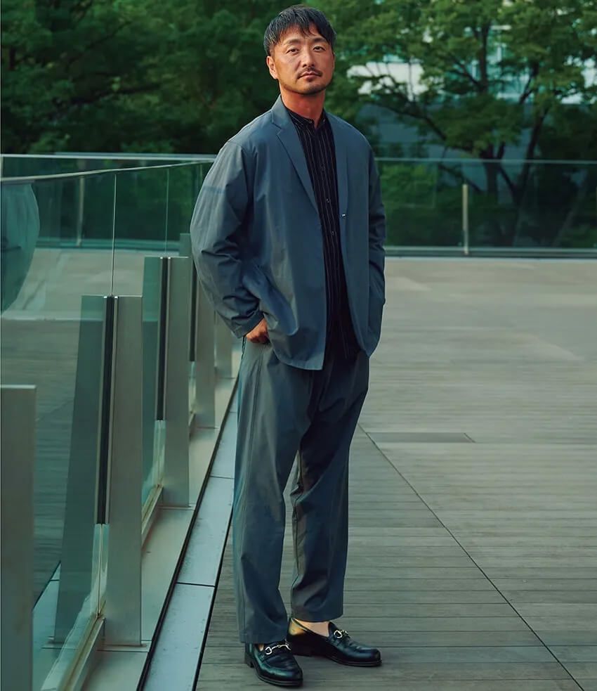 業界人は“着流しスーツ”に夢中！プロ10人のスナップから学ぶ、スーツの応用テク - 10枚目の画像