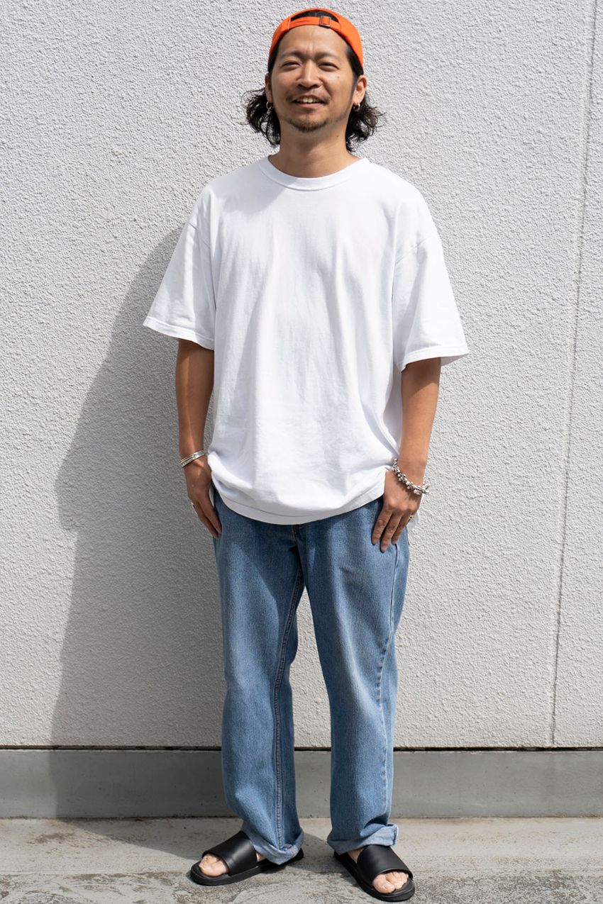 【大人のレザーサンダル】カジュアルなのに上品！ 上級者10人の愛用モデルと着こなし術 - 8枚目の画像