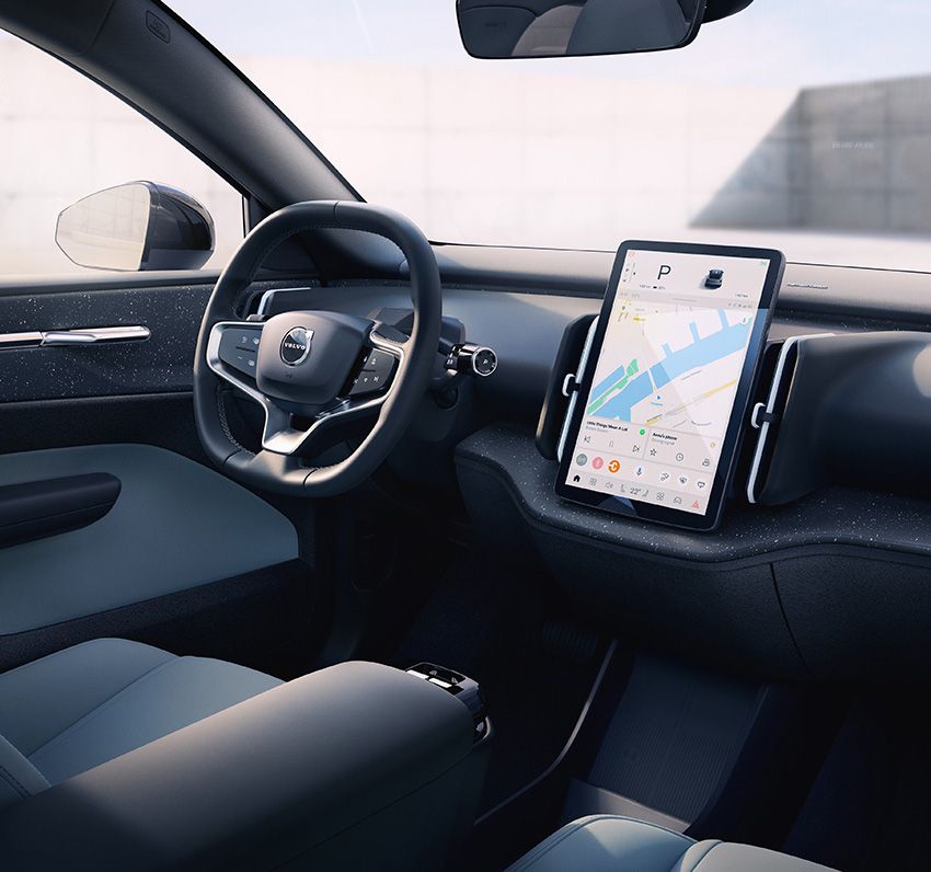 ボルボ史上最小SUVの電気自動車「EX30」。都心でありがたい“立駐”に入るサイズ感と安全性 - 26枚目の画像