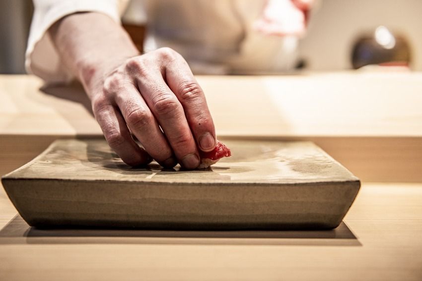 元SEの1つ星すし職人・岩澤資之が大切にする言葉「諦めたらそこで試合終了ですよ」 - 16枚目の画像