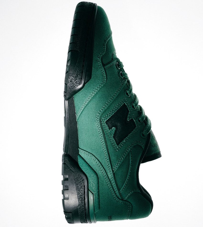 ヴィンテージ風のニューバランス「550」。最新コラボ作は“ひび割れしたNロゴ“がポイント！ - 12枚目の画像