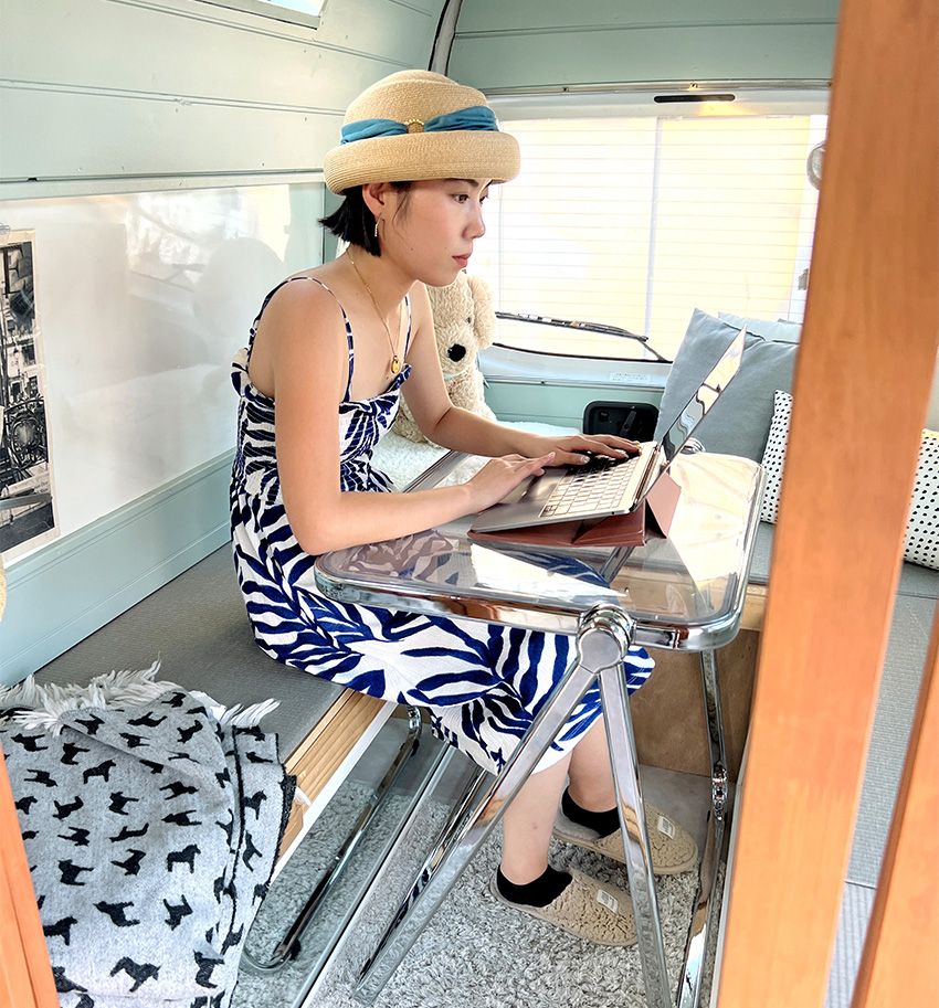 バンライフを実践する起業家看板娘が、「動く城」で“いつかは……”を実現していた - 8枚目の画像