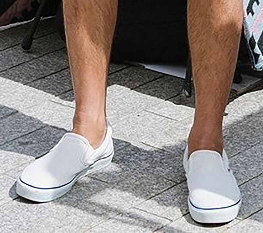 一足は持っておきたいヴァンズ「スリッポン」。大人に味方するシンプルデザインやカラバリなどを解説 - 7枚目の画像