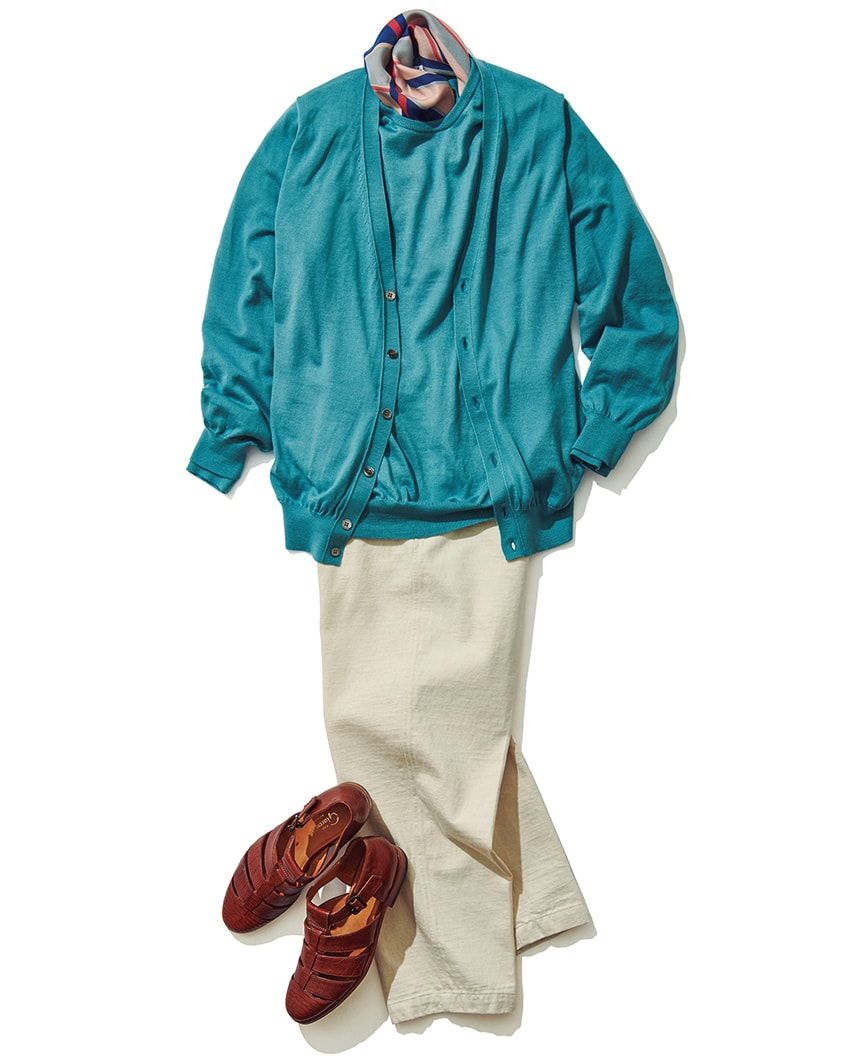 【気温別】晩夏から晩秋までスタイリング！“青カーディガン”の着こなしガイド - 1枚目の画像