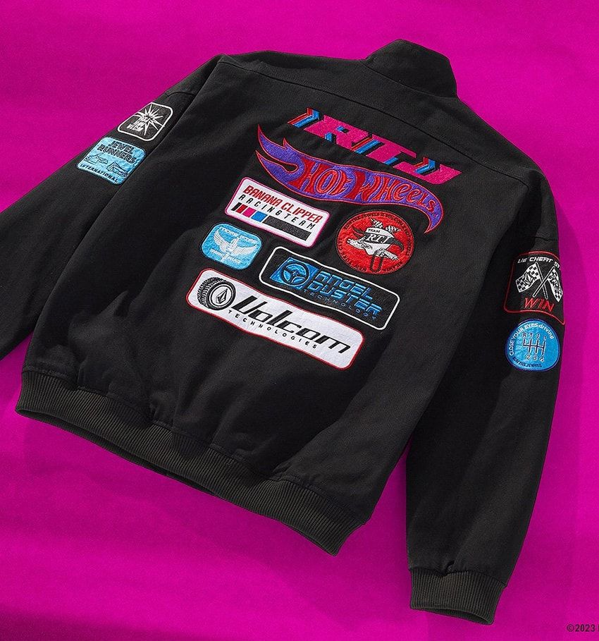 異色の3者コラボによる大胆なグラフィック。「ボルコム」に共鳴するラン・ザ・ジュエルズ - 2枚目の画像