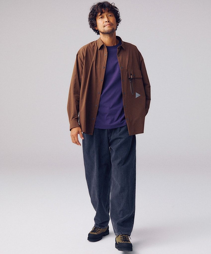 ワイドな黒デニムが集結！大人がゆるっと品良くはきこなす鍵は“ワタリ”にあり - 3枚目の画像