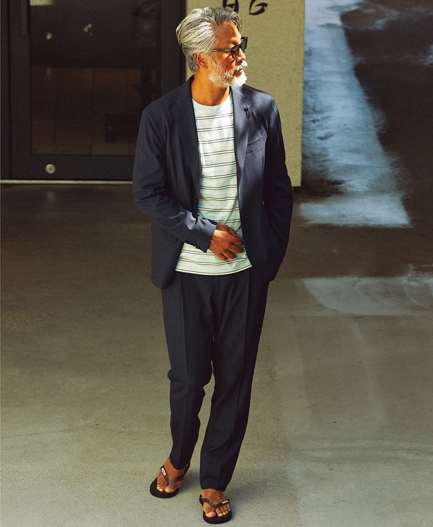 スーツを着流す“はじめの一歩”は「革靴をヤメる」「Vゾーンはアメカジ 」「小物に頼る」 - 2枚目の画像