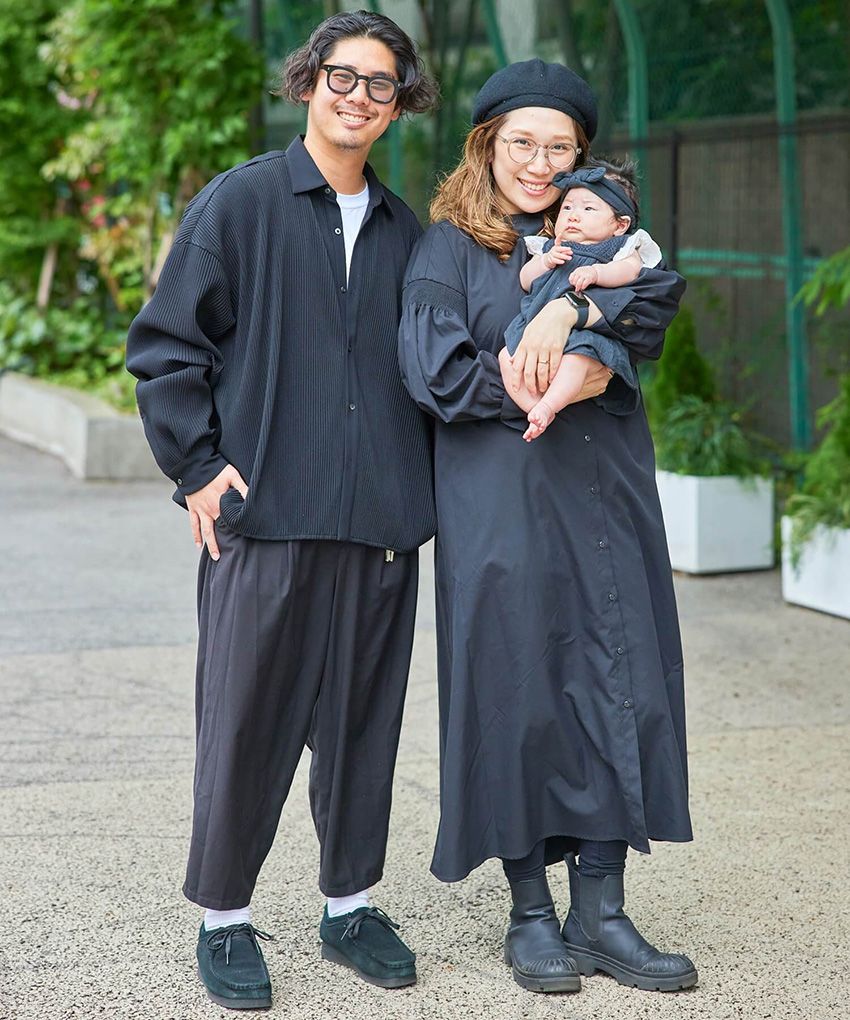 【20〜40代のブラックコーデ】黒くても重く見えない着こなしのコツを8人のスナップで - 5枚目の画像