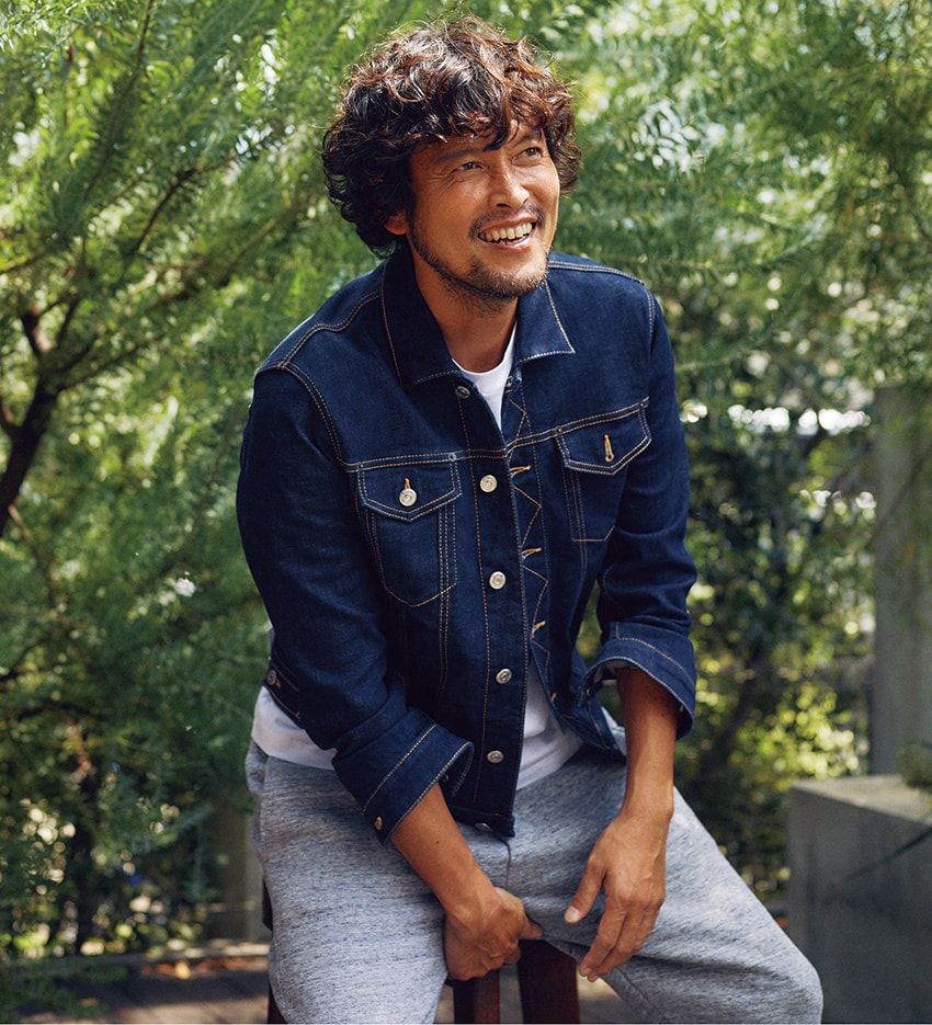 マルジェラ、ザ・ロウ、Dスク。センス漂うラグジュアリーデニム、ベーシックで上質な3選 - 4枚目の画像