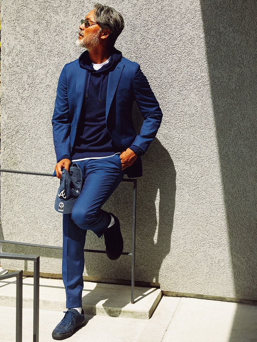 実践スタイルで解説！マンネリ回避のカラースーツは“濃色締め”が正解だ - 3枚目の画像