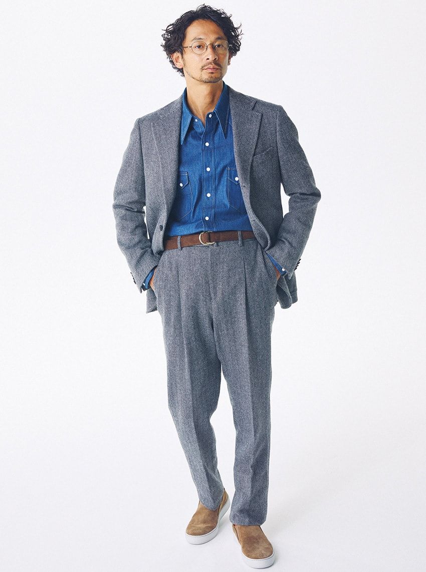 スーツを着流すときのVゾーンの作り方。海外セレブを参考にしたら、頼れるのはアメカジだった - 3枚目の画像