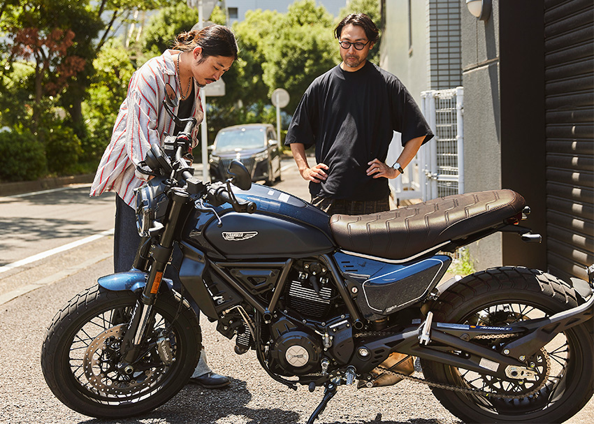 10/25発表］BEAMSとドゥカティ新型「スクランブラー」が創る“次