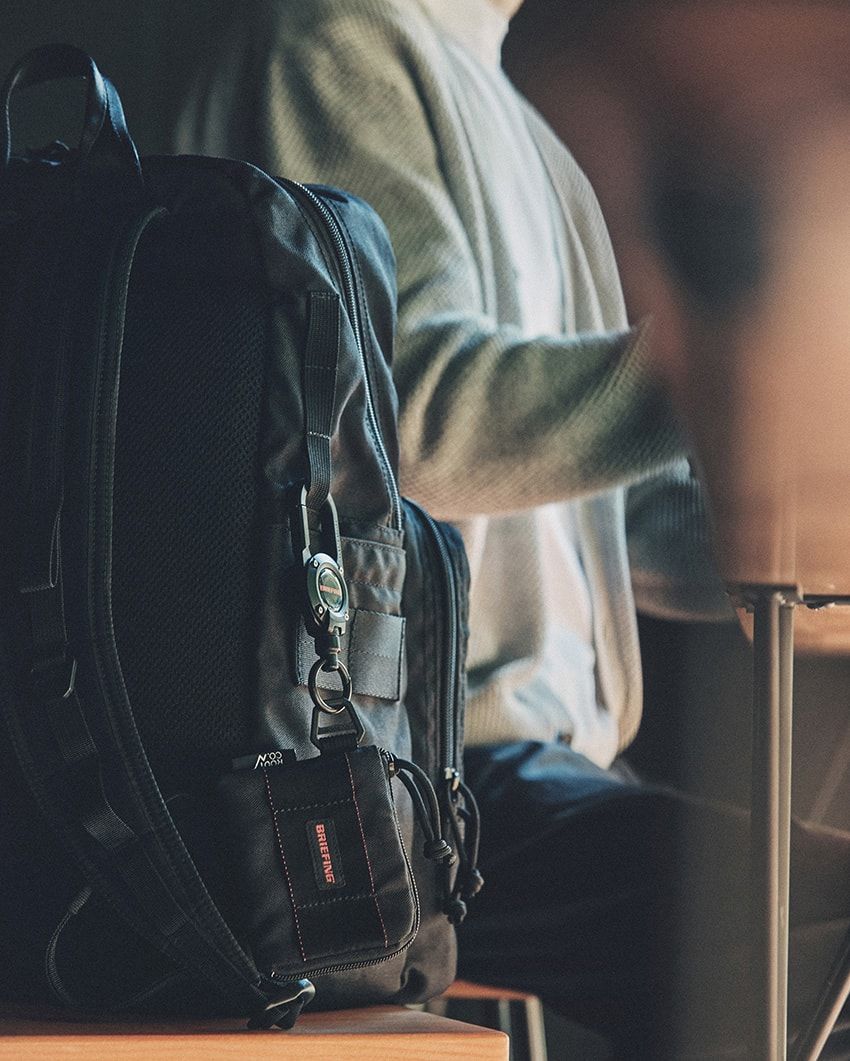 「ブリーフィング」がルートとコラボ。便利なバッグが“スマート収納”でさらに使いやすくなった件 - 13枚目の画像