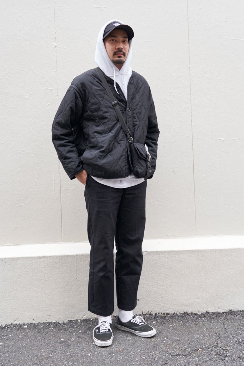 20代、30代、40代のスウェットパーカ。大人っぽく見えるコーデ術と人気ブランドをスナップで - 8枚目の画像