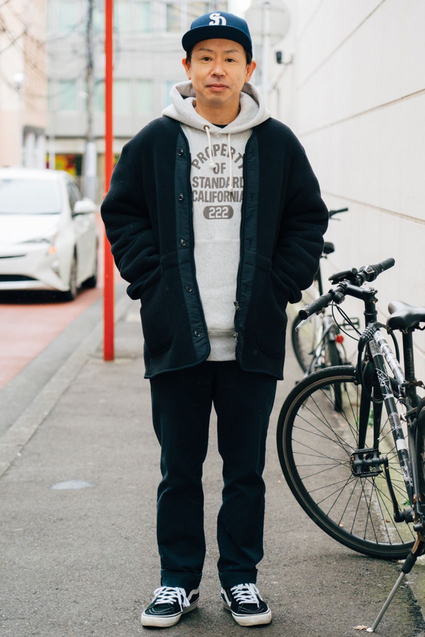 20代、30代、40代のスウェットパーカ。大人っぽく見えるコーデ術と人気ブランドをスナップで - 10枚目の画像