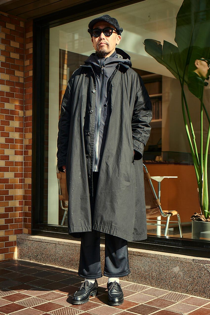 街角スナップで学ぶ「アークテリクス」活用法。人気アウターやバッグのコーデ術を紹介 - 3枚目の画像