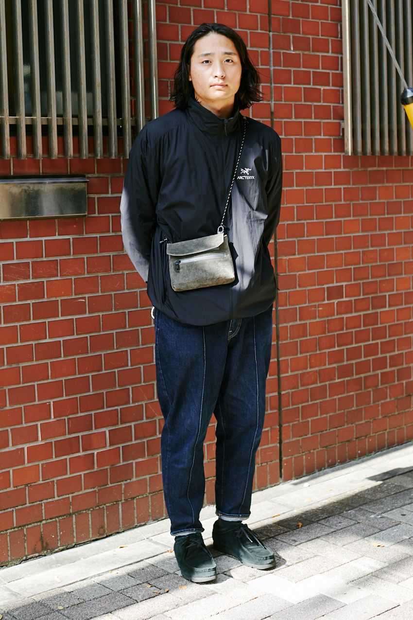 街角スナップで学ぶ「アークテリクス」活用法。人気アウターやバッグのコーデ術を紹介 - 2枚目の画像