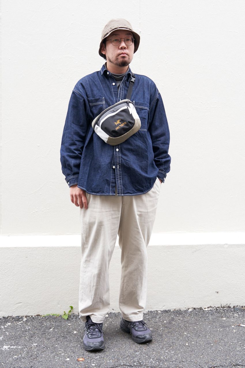 街角スナップで学ぶ「アークテリクス」活用法。人気アウターやバッグのコーデ術を紹介 - 8枚目の画像