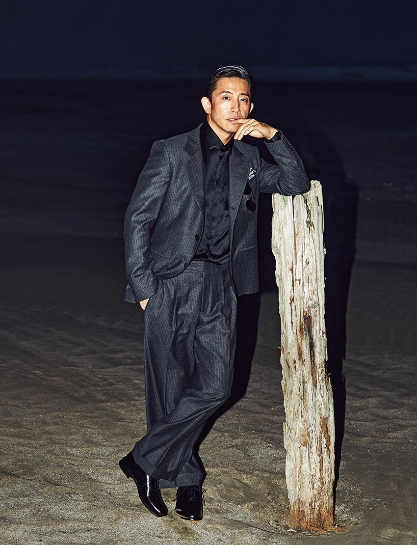 夜に華やぐ「ジョルジオ アルマーニ」最新コレクション。袖を通すだけで心地良い品のある世界 - 1枚目の画像