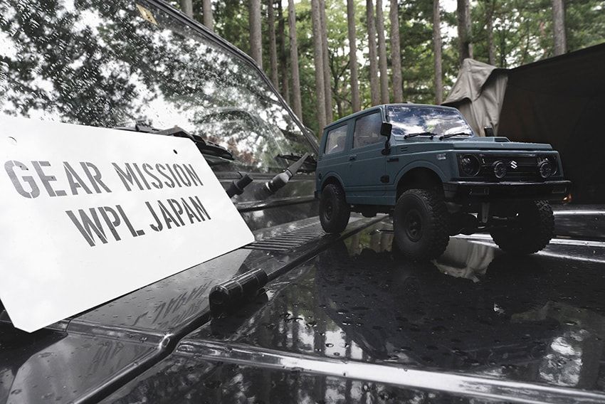 ジムニーを“操縦”する楽しさを今すぐ、誰でも！ 人気ブランドのステッカー付きでカスタムも可能だ - 10枚目の画像