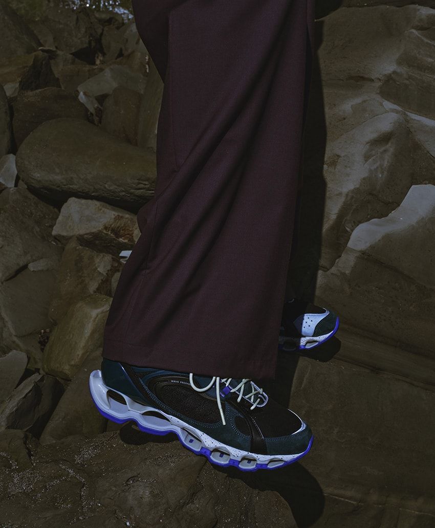 “90年代のアウトドア”をハイテク化したスニーカー。「グラフペーパー×ミズノ」のコラボ第4弾！ - 7枚目の画像