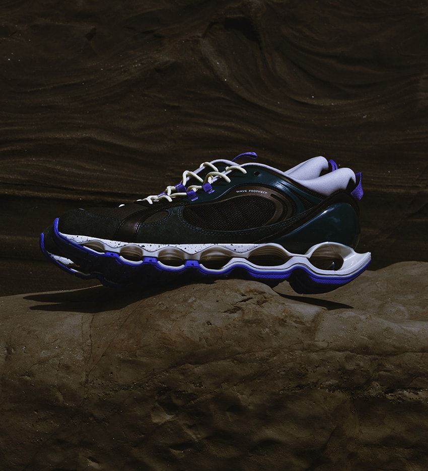 “90年代のアウトドア”をハイテク化したスニーカー。「グラフペーパー×ミズノ」のコラボ第4弾！ - 27枚目の画像