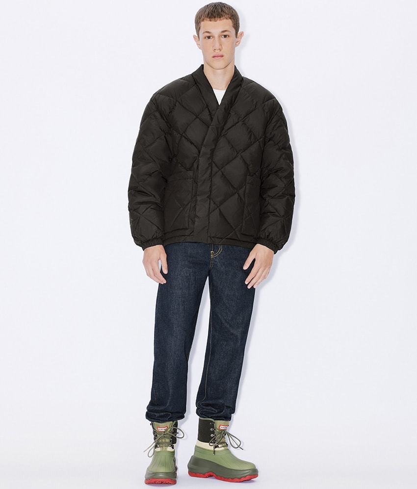 KENZO×HUNTER」コラボ全4型。ボケフラワーをあしらった