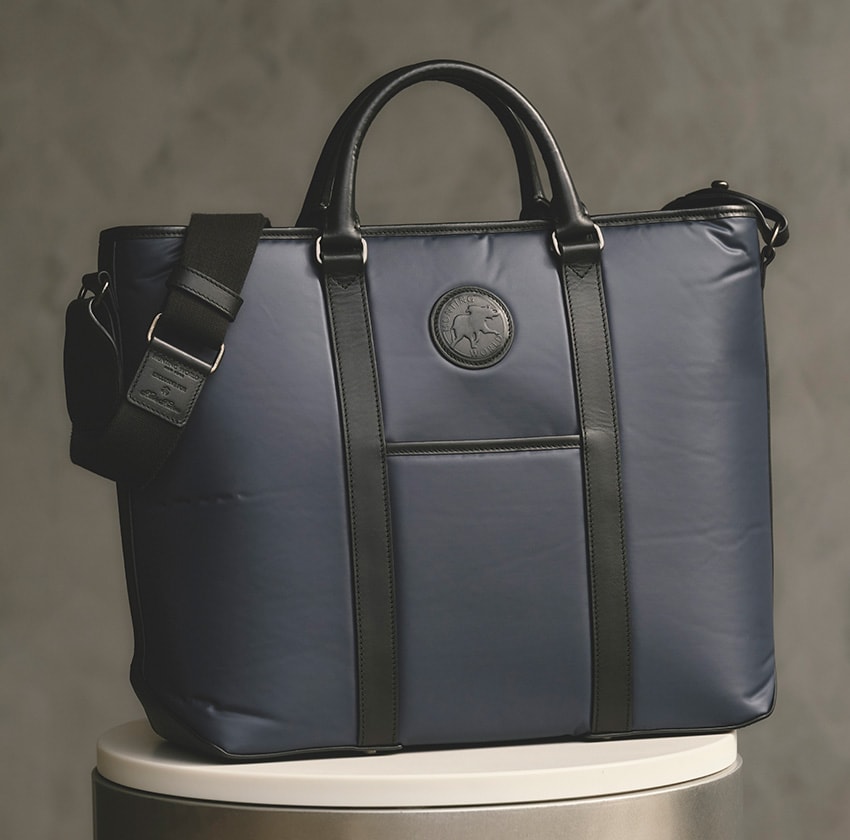 ブルックス ブラザーズ」のブレザーから着想した「ハンティング