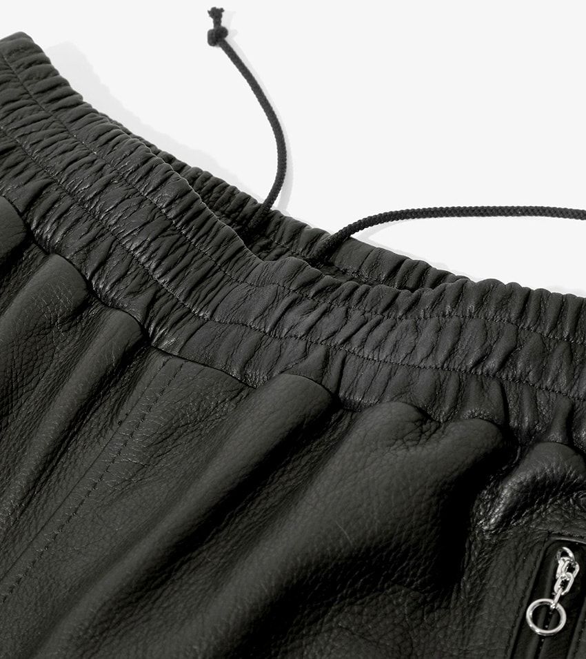 「ニードルズ」レザー製トラックスーツは「ショット」とのコラボ作で本日発売開始 - 25枚目の画像