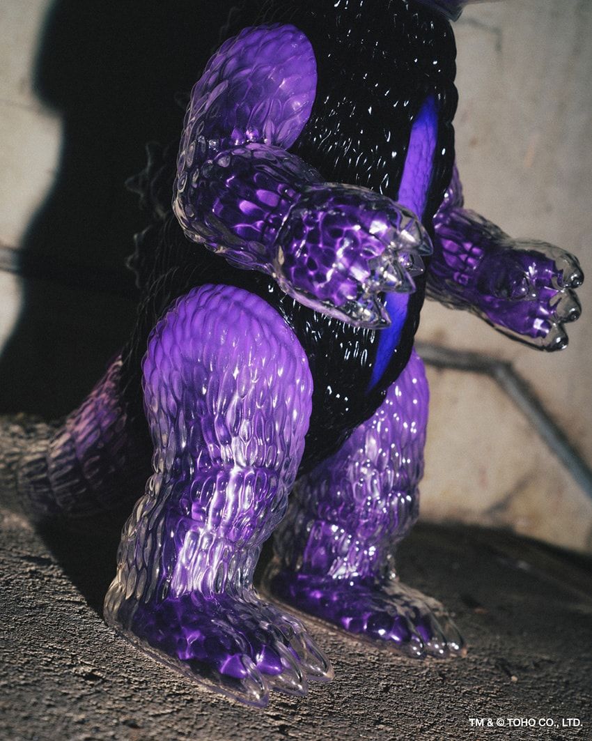 ゴジラの裏話題作、相手はプーマ。人気スニーカー「スウェード」の3者コラボがアトモスから - 11枚目の画像