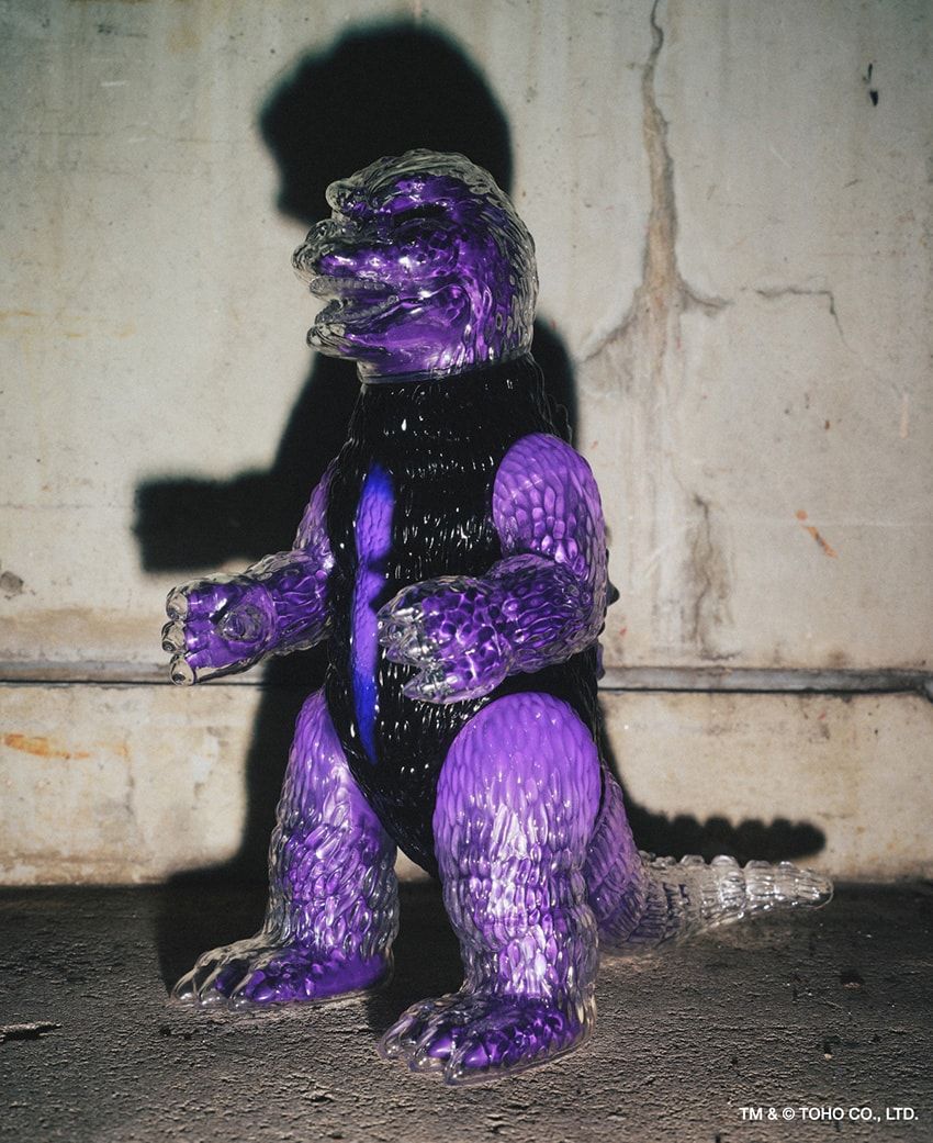 ゴジラの裏話題作、相手はプーマ。人気スニーカー「スウェード」の3者コラボがアトモスから - 32枚目の画像