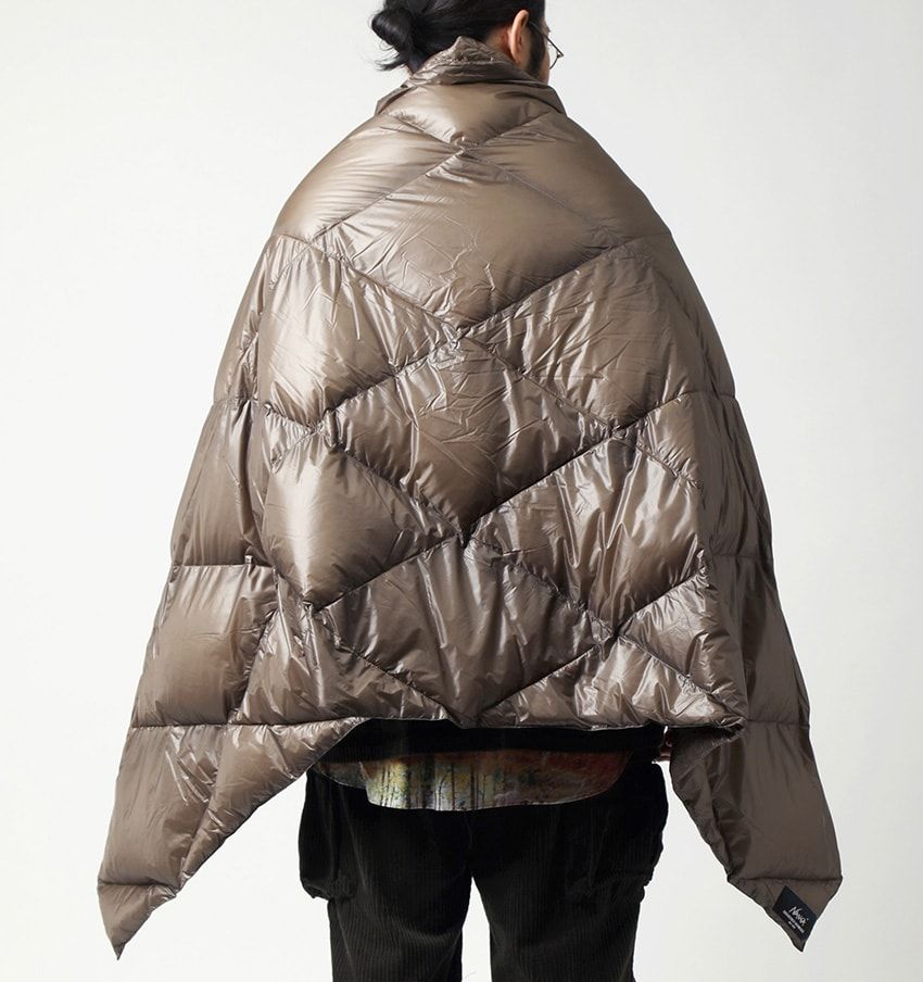 「ナンガ×エンジニアド ガーメンツ」のコラボダウン全4型。ロゴを排除したシンプルなデザイン - 23枚目の画像