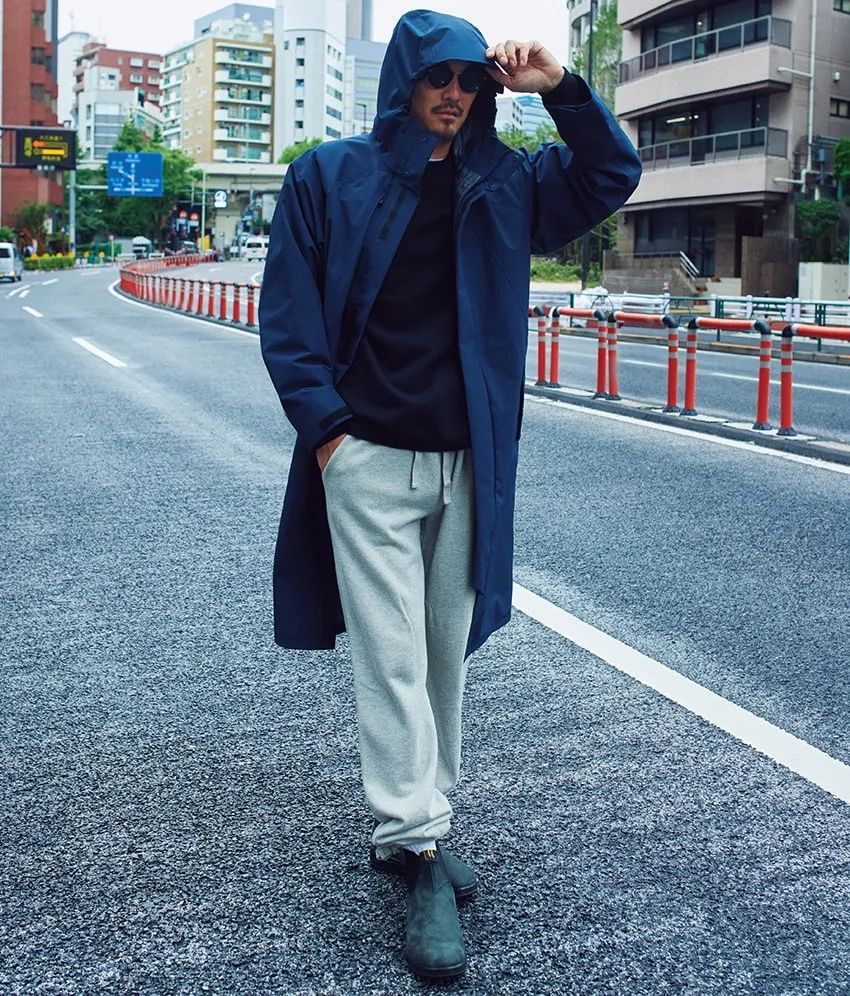 冬のカジュアルを成功に導く「青い服」見本帳。最新号の見どころと編集部の厳選コーデ7選 - 8枚目の画像