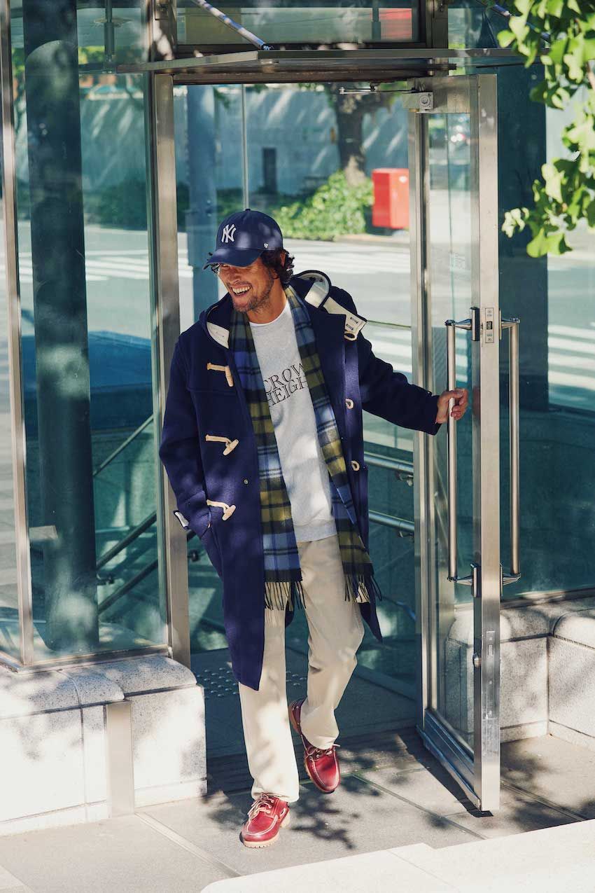 冬のカジュアルを成功に導く「青い服」見本帳。最新号の見どころと編集部の厳選コーデ7選 - 7枚目の画像