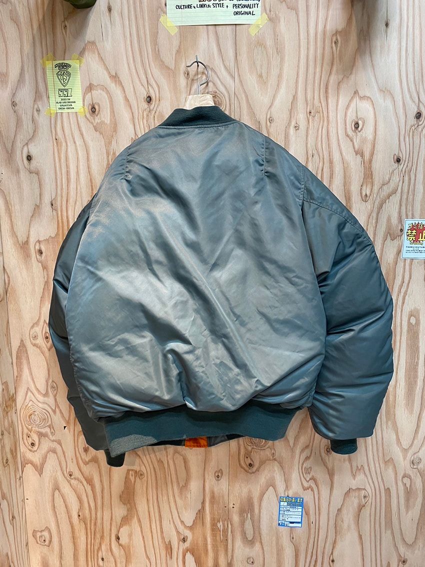 「SSZ」がバズリクソンズに別注したMA-1はたっぷりダウンを封入！ カラーリングもポイント - 7枚目の画像