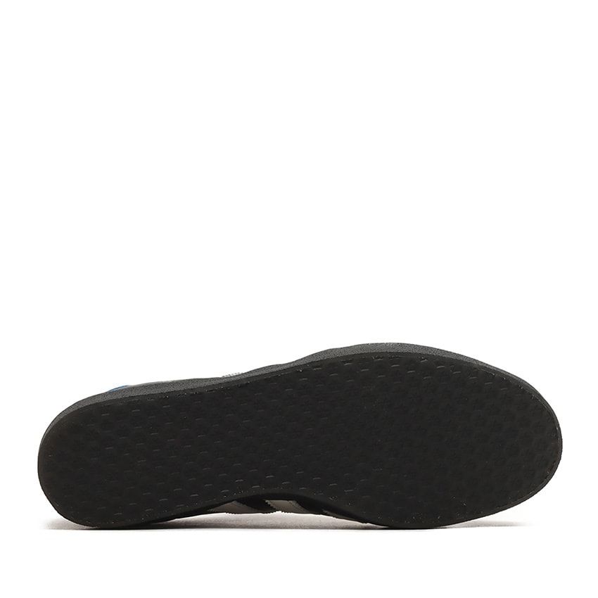 “アトモスブルー”で彩ったアディダス オリジナルス「ガゼル」は1985年モデルがベース - 19枚目の画像