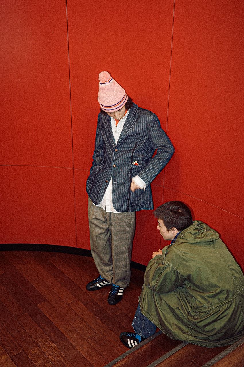 “アトモスブルー”で彩ったアディダス オリジナルス「ガゼル」は1985年モデルがベース - 49枚目の画像