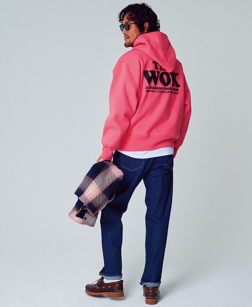 濃紺デニムを3つのスタイル別でアプデ術。ストリート、きれいめ、アメカジ、お好みは？ - 3枚目の画像