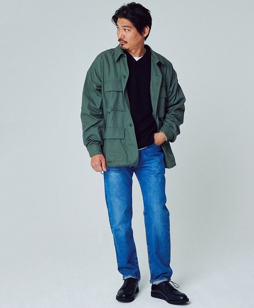 くすみカラー攻略には色落ちデニムが欠かせない。キレイめ＆カジュアルの両軸コーデで検証！ - 5枚目の画像